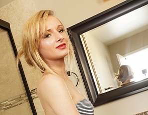 content/penelope_bathroomfishnets/1.jpg